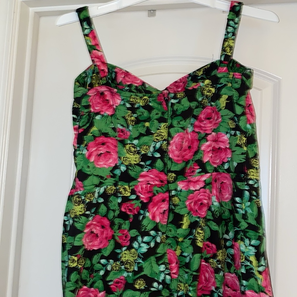 Pinup couture deadly dames floral wiggle dress - Picture 5 of 8